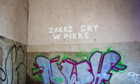 Dzieci grały w piłkę, parafia zapłaci fortunę. Batalia o ciszę wyceniona na miliony