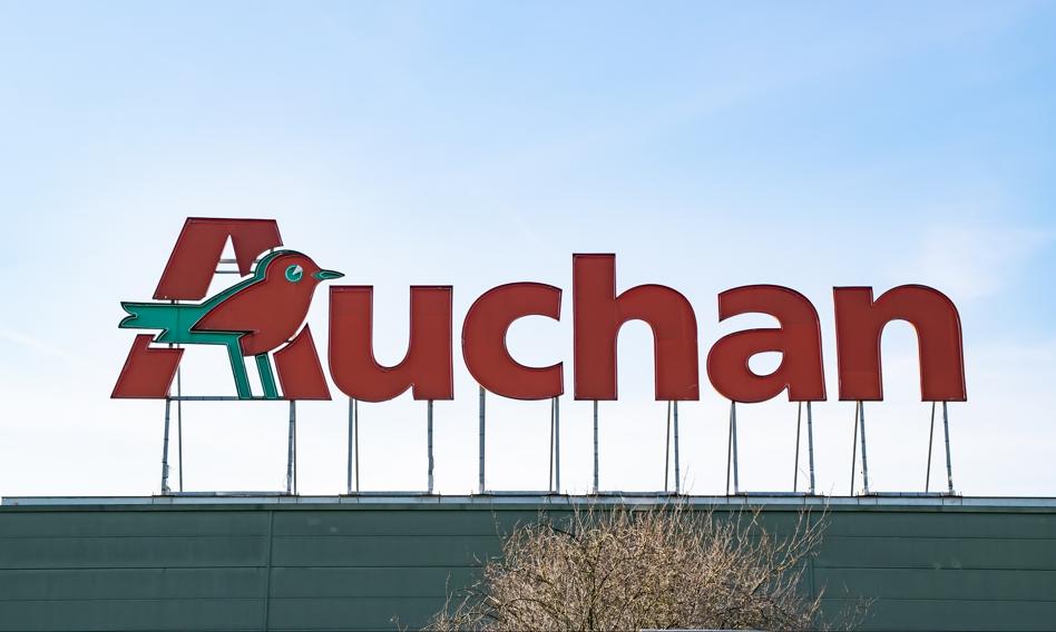 Auchan zamyka kolejne sklepy i zwalnia grupowo