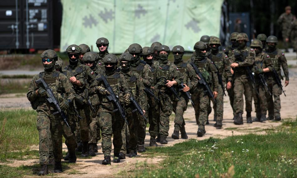 Ile zarabiają żołnierze? Sprawdziliśmy miesięczne wynagrodzenie wojskowych