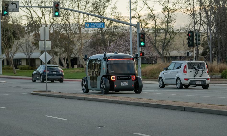Zoox Robotaxi już na drogach. Trwają testy taksówki bez kierowcy