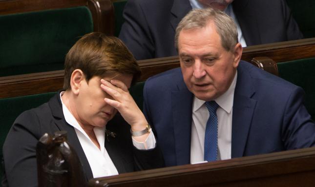 Premier Beata Szydło i minister Henryk Kowalczyk