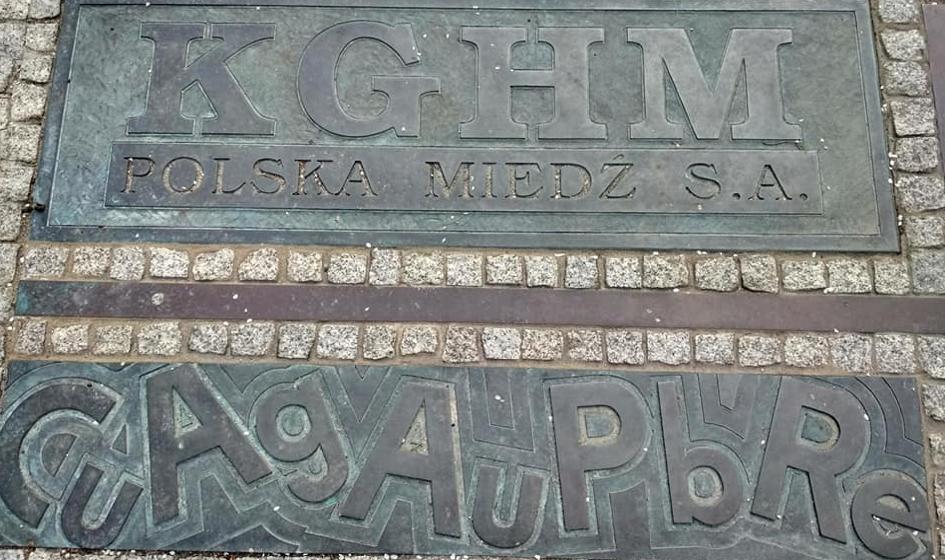 KGHM kontynuuje proces dywersyfikacji źródeł finansowania - wiceprezes