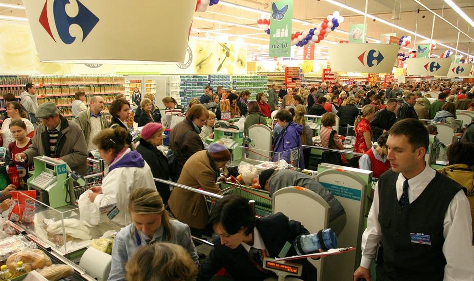 Pracownicy hipermarketów protestują