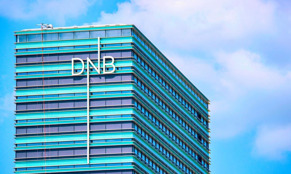 Największy bank Norwegii tnie 400 etatów. AI zastępuje ludzi