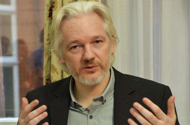 Assange: Ujawnimy milion dokumentów m.in. związanych z wyborami w USA