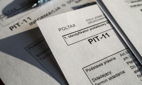 Koniec z PIT-ami od pracodawcy? Polacy powiedzieli „nie”