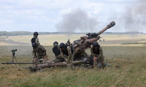 BAE Systems przenosi produkcję uzbrojenia na Ukrainę. Powstanie tam lekka haubica L119
