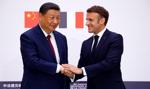 Macron podarował Xi koniak, sugerując, by Chiny nie zamykały rynku dla tego trunku