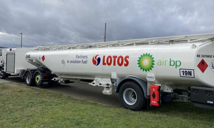 Grupa Lotos miała w III kw. 1,15 mld zł oczyszczonej EBITDA LIFO i 0,81 mld zł zysku netto (szacunki)