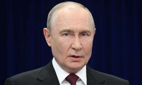 Putin zaskakuje na szczycie: Chcemy zakończyć wojnę, a nie ją zamrozić