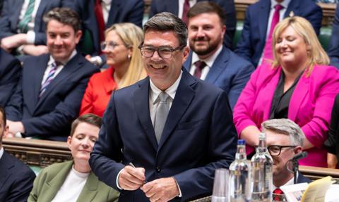 Andy Burnham nowym szefem Partii Pracy. W poniedziałek ma zostać premierem