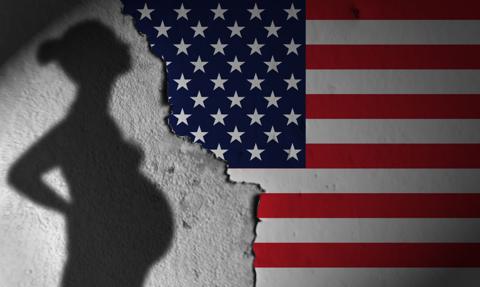 Latają do USA, by tam urodzić. Kraj idzie na wojnę z „turystyką porodową”