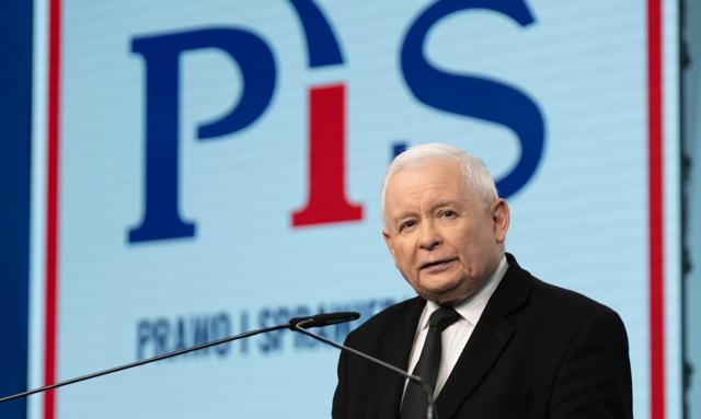 Kaczyński apeluje o datki: Odebrano PiS subwencję, by obniżyć szanse na wygraną w wyborach