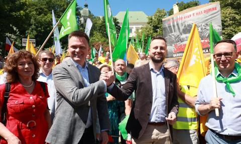 Trzecia Droga chce wprowadzić nowy przedmiot szkolny. Ma chronić dzieci przed wrogami