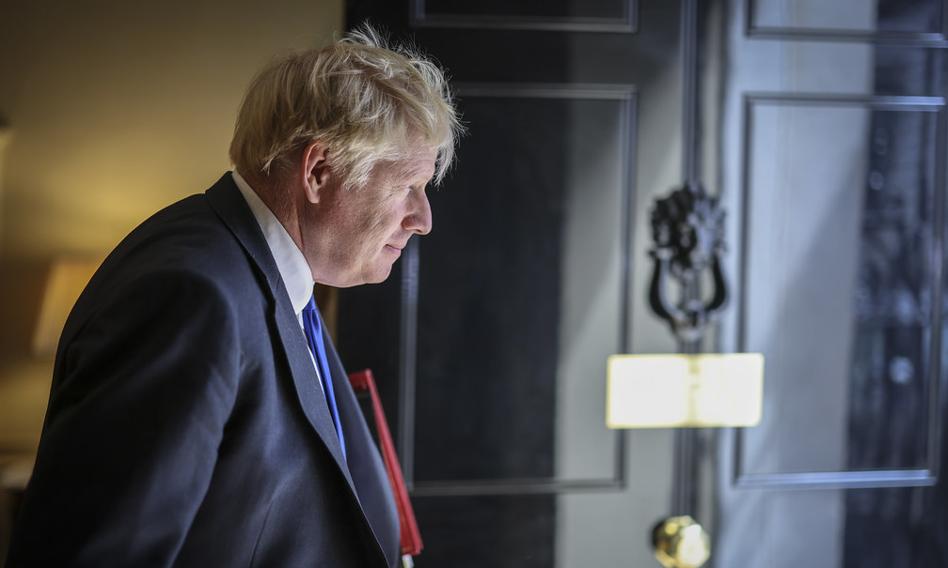 Premier Wielkiej Brytanii Boris Johnson rezygnuje ze stanowiska