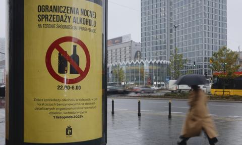 Sukces prohibicji w Śródmieściu, Warszawa idzie o krok dalej. „Spadek interwencji o 37 proc.”