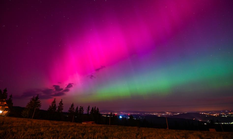 Burza geomagnetyczna trwa. Możliwa kontynuacja zórz