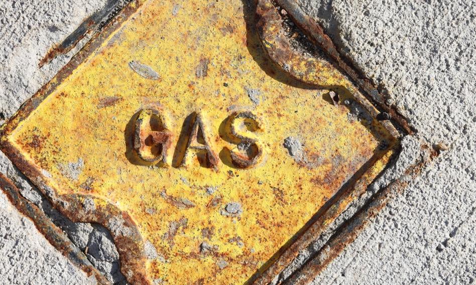 Gaz ziemny w holenderskim hubie TTF w kontraktach na kwiecień podrożał do 45,1 euro za MWh