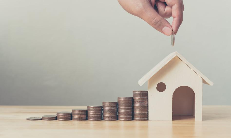 Dlaczego na obniżkę rat hipoteki trzeba tak długo czekać?