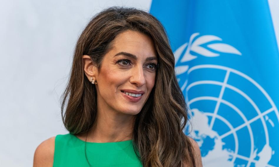 To Amal Clooney stoi za nakazem aresztowania Benjamina Netanjahu