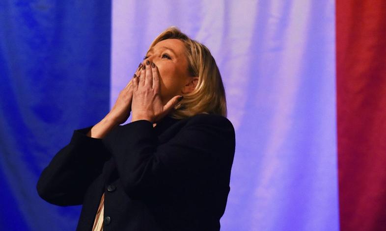 Francja: Marine Le Pen krytykuje UE i wyraża podziw dla Rosji