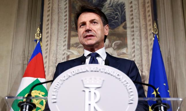 Premier Włoch chce wprowadzić dochód gwarantowany 549cb6657f81d3 645 387 8 0 1186 711