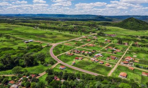 Antyszczepionkowcy uciekają do Paragwaju, gdzie zakładają własne wioski