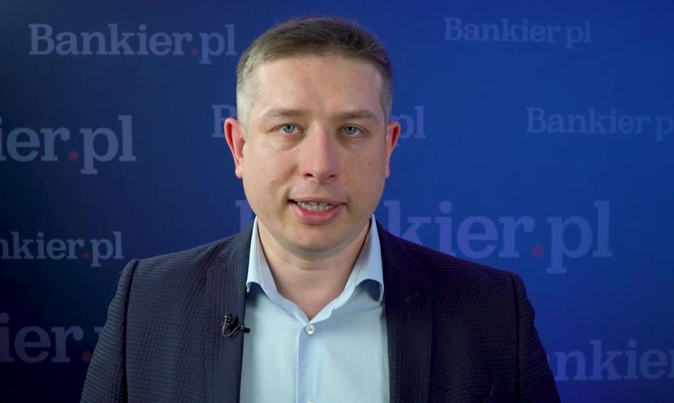 Kruszce świecą coraz mocniej: Dlaczego warto inwestować w złoto i srebro w 2024 roku?