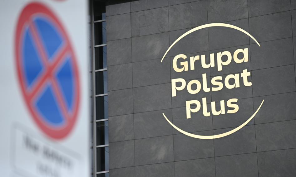 Dramat na akcjach Cyfrowego Polsatu i Eurocashu. Szeroki rynek pędzi dzięki bankom