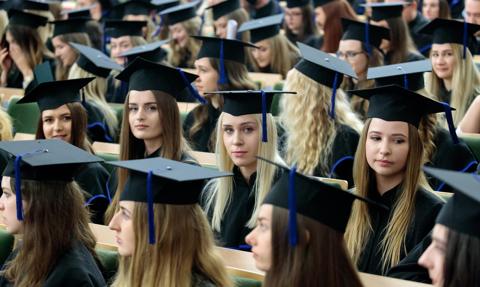 Życie polskiego studenta przebiło 4 tys. zł/m-c. To nie czynsze pompują ostateczny rachunek