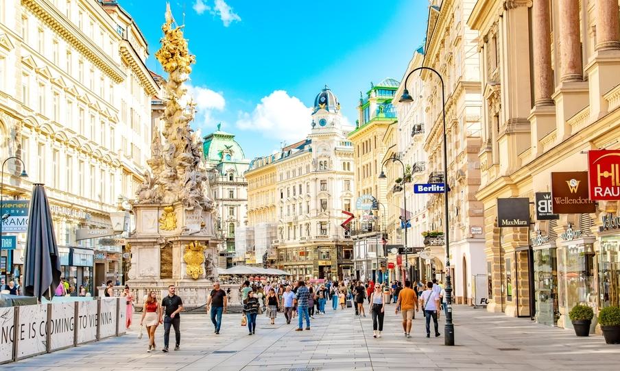 Wiedeń zmaga się z bombowymi atakami na bankomaty. Pięć zamachów od stycznia