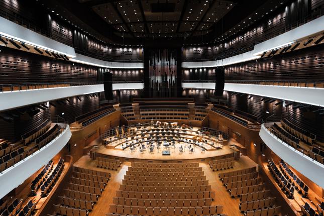 Wnętrze Narodowego Forum Muzyki we Wrocłąwiu