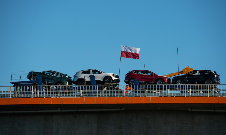 Co dalej z pomysłem konfiskaty samochodu za brak OC? Jedno jest pewne: będzie drożej