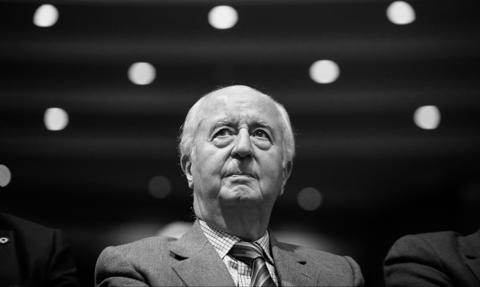 Był premierem Francji i rywalem Chiraca. Edouard Balladur nie żyje