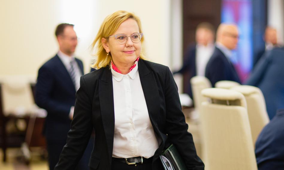 Minister Moskwa radzi, żeby wstrzymać się z dużymi zakupami węgla