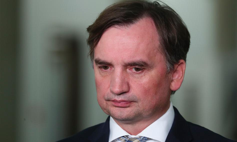 Ponad połowa Polaków chce odejścia Ziobry z rządu