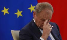 Donald Tusk pozwał "Gazetę Polską" za kontrowersyjną okładkę