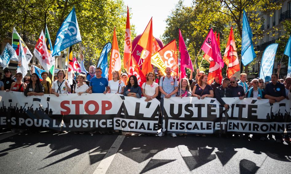 Gigantyczne protesty przeszły przez Francję. Policja użyła gazu łzawiącego