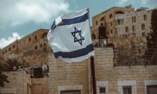 "Izrael ma trzymać region w szachu, by USA zgarnęły 3 biliony dolarów"