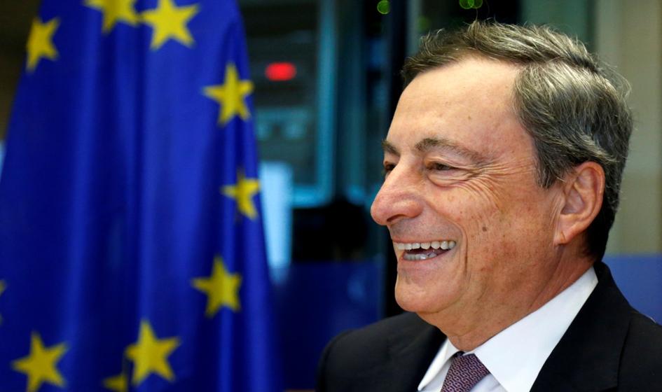 Mario Draghi szefem KE? Propozycja prezydenta Francji. "To plan Macrona, by uratować Europę"