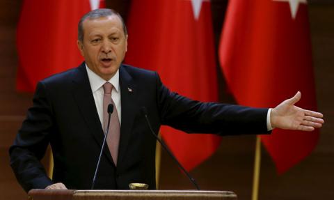  Erdogan wzywa obywateli do wymiany oszczędności w obcych walutach na liry