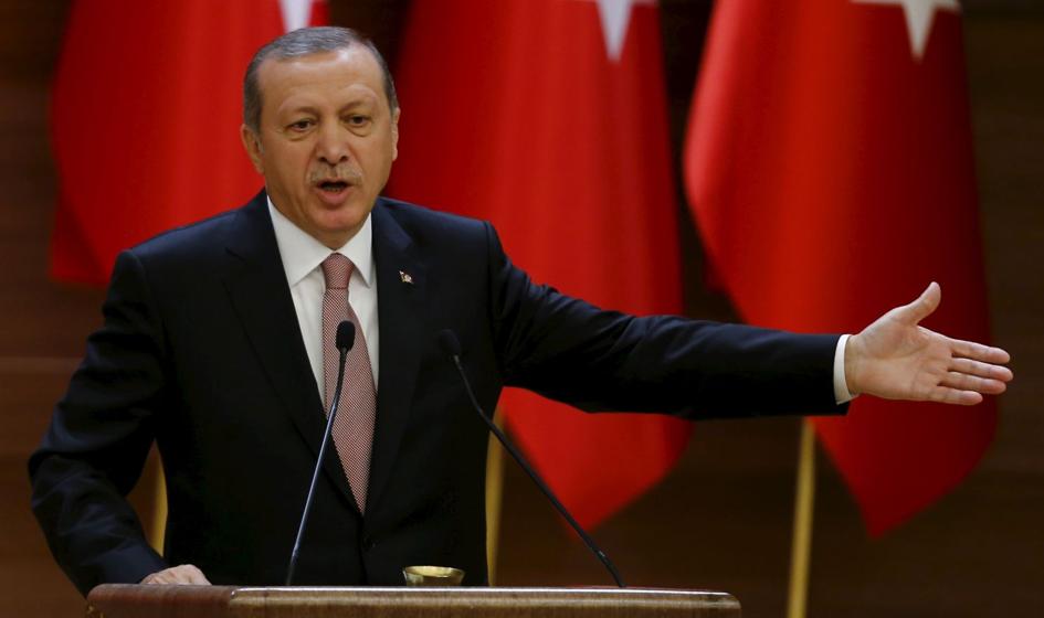 Erdogan wzywa obywateli do wymiany oszczędności w obcych walutach na liry