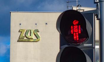 Kto i dlaczego zapłacić wyższy ZUS za lipiec?
