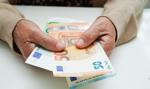 Odwrót od gotówki był chwilowy. EBC sprawdził, kto najbardziej lubi banknoty