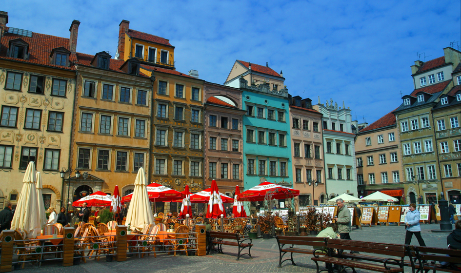 Warszawa:  nie będzie zwrotu czterech budynków policji