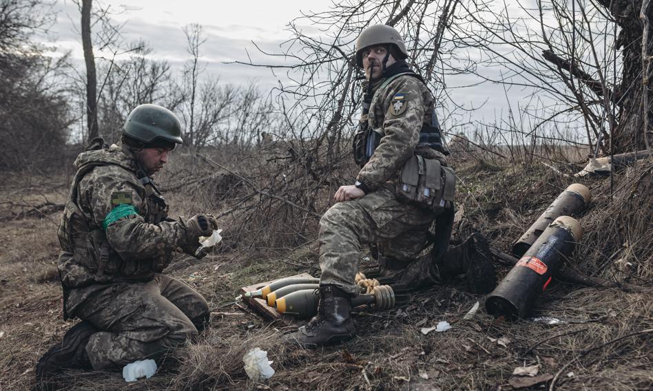 Ukraina w potrzasku? "Układ linii frontu uniemożliwi odparcie kolejnych rosyjskich ataków"