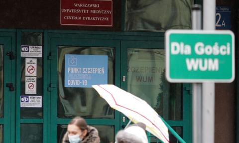 Niedzielski o szczepieniach celebrytów: w WUM doszło do nadużycia władzy. Oczekuję dymisji rektora