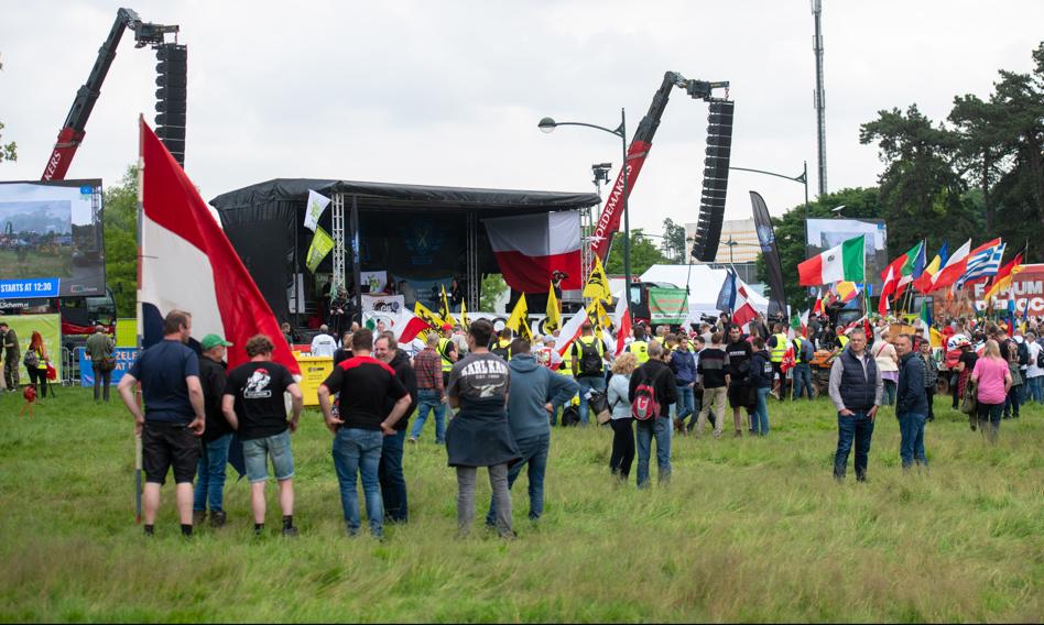 Kaczyński straszy rolników w Brukseli. "Zielony Ład to anihilacja"