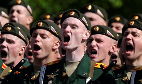 Niebezpieczny precedens wokół Estonii. Rosja przyjęła "aktywną pozycję ochronną"