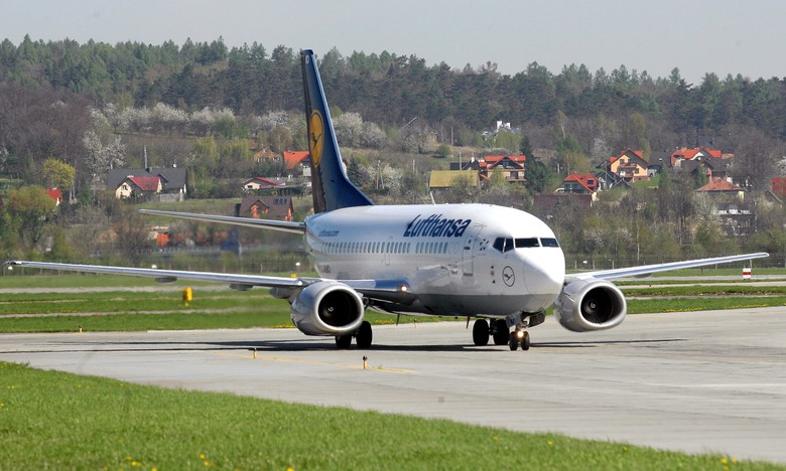 Drugi dzień strajku pilotów Lufthansy